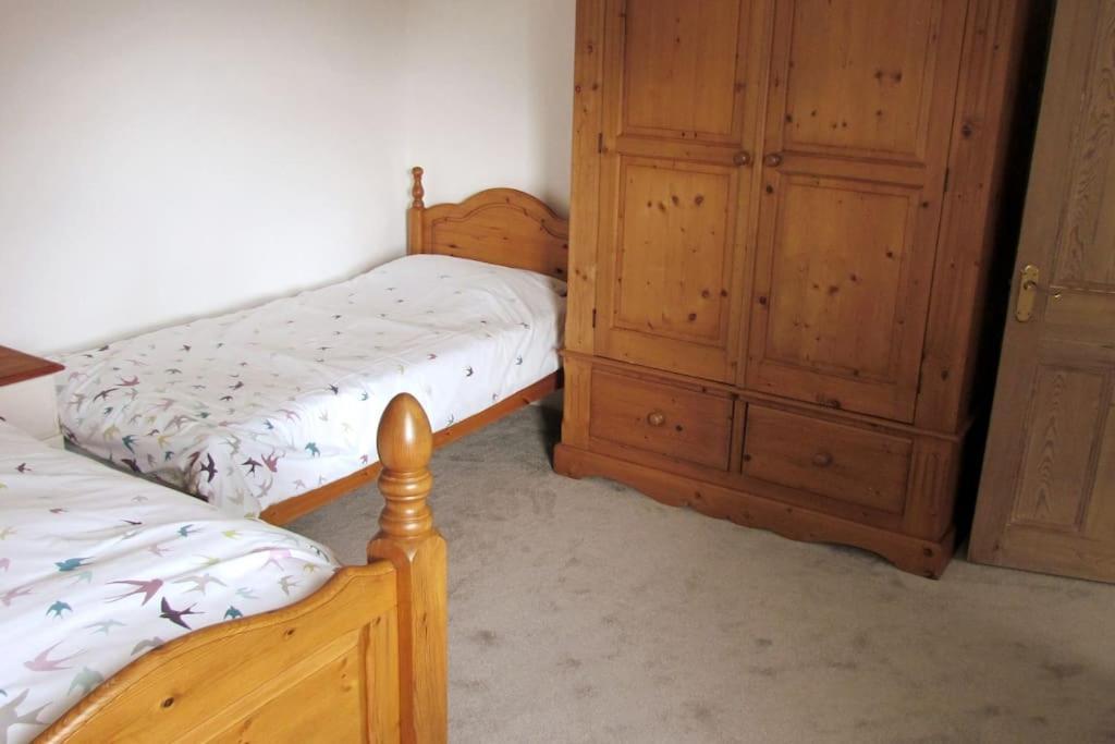 Welcoming Cottage In Chichester Near City Centre ภายนอก รูปภาพ