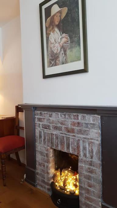 Welcoming Cottage In Chichester Near City Centre ภายนอก รูปภาพ